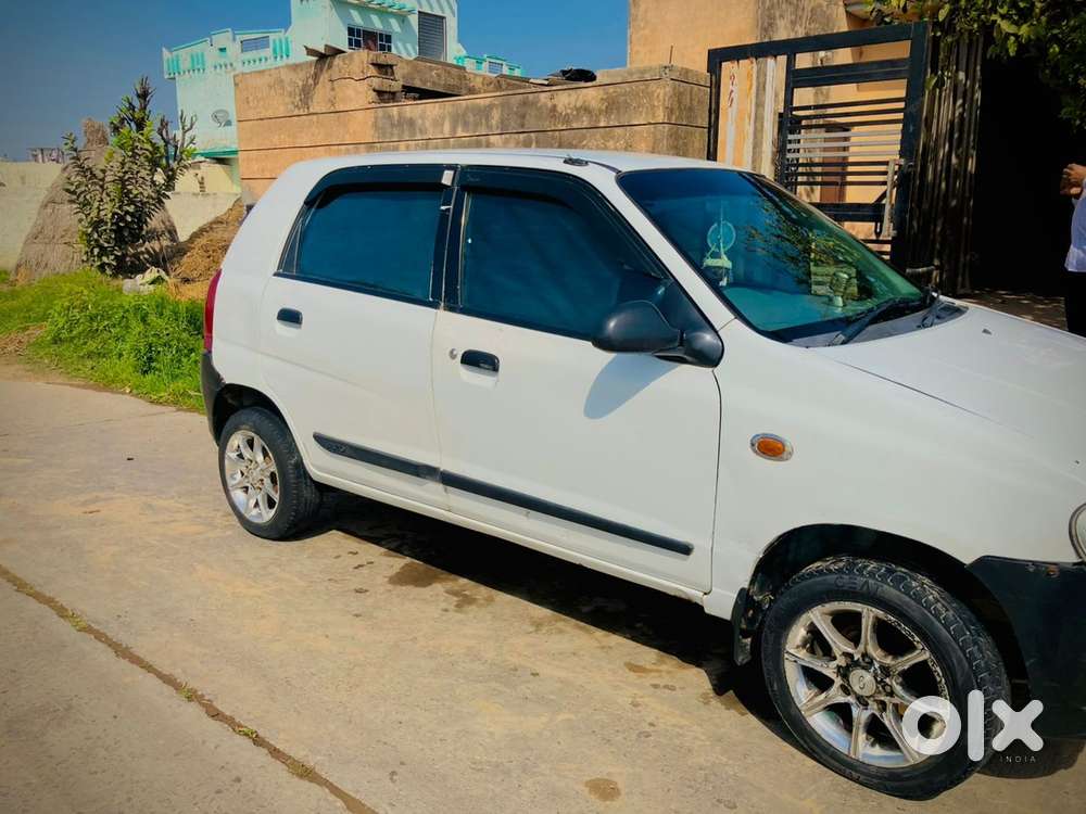 2028 Maruti Suzuki Petrol Manual Car
