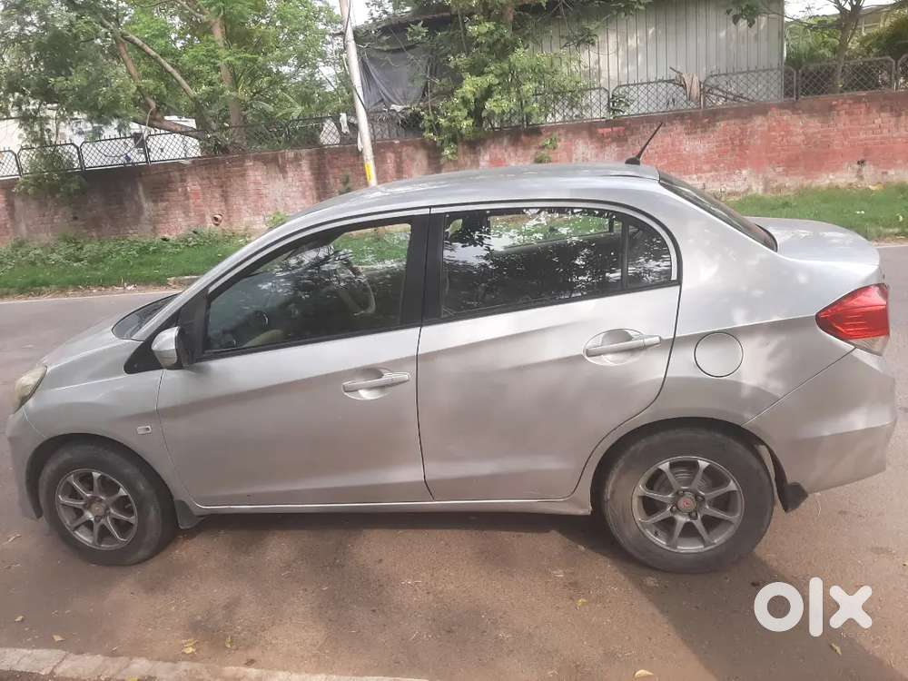 Honda Amaze 2013 Diesel Well Maintained