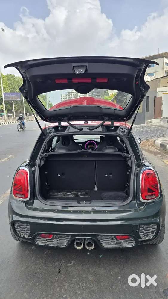 Mini Cooper 3 Door 2021 Petrol 32000 Km Driven