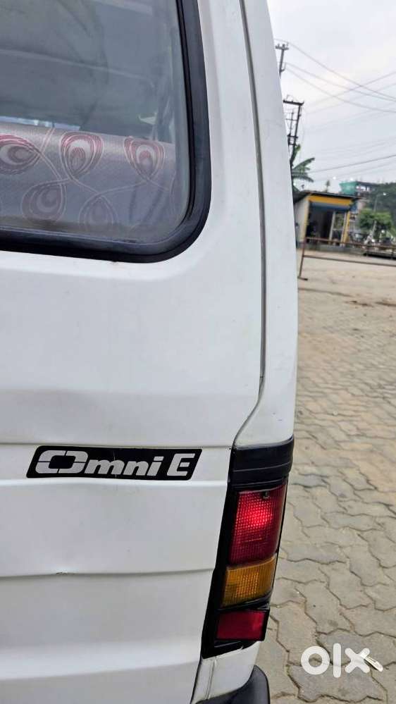 Maruti Suzuki Omni 5 Seater Bsiv, 2016, Petrol