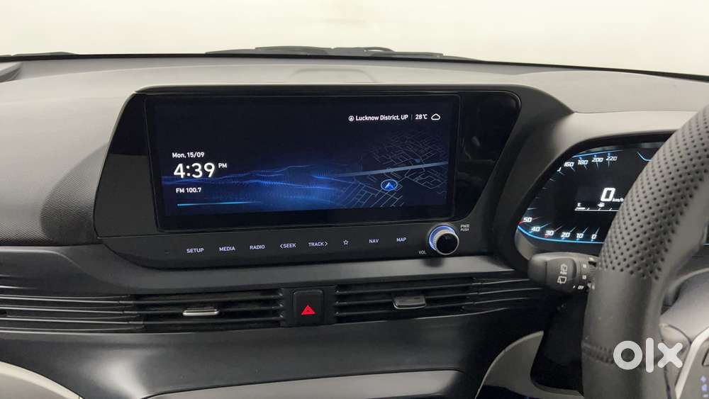 Hyundai New I20 1.2 Asta (o) Ivt, 2023, Petrol