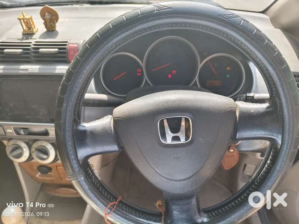 Petrol And Cng Both Good Milage Honda City Zx 2006