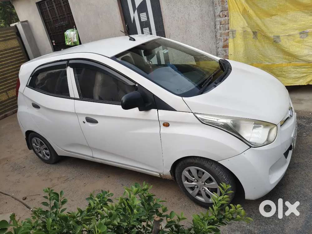 Hyundai Eon Magna+ 2012 Petrol Manual