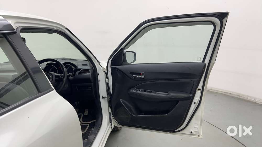 Maruti Suzuki Swift Amt Vvt Vxi, 2019, Petrol