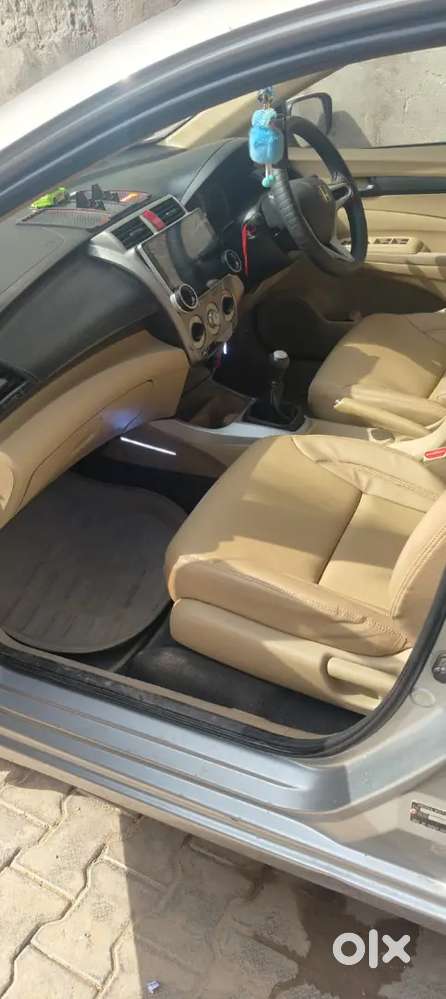 Honda City Petrol Manual 2011 Model