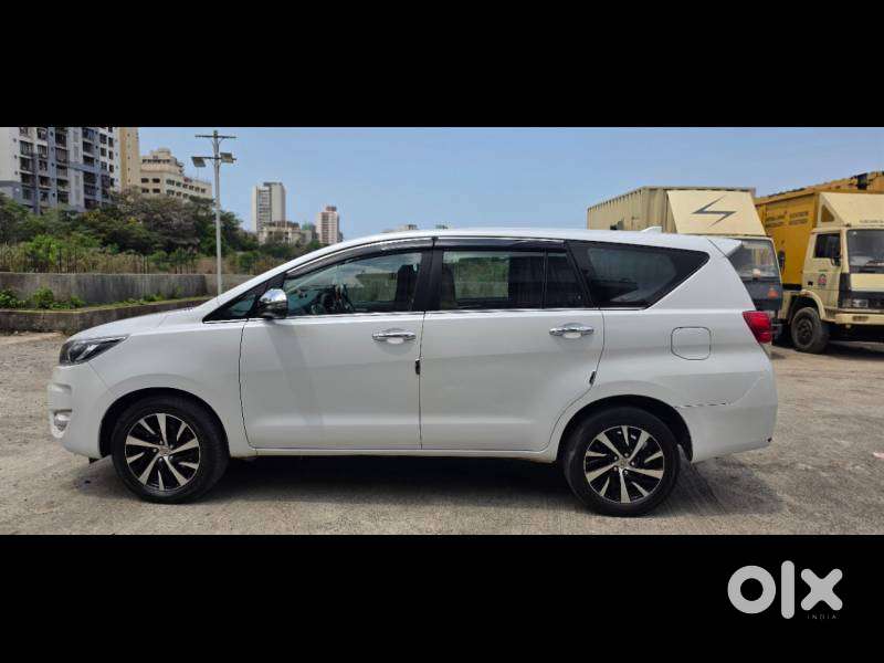 Toyota Innova Crysta, 2023, Diesel