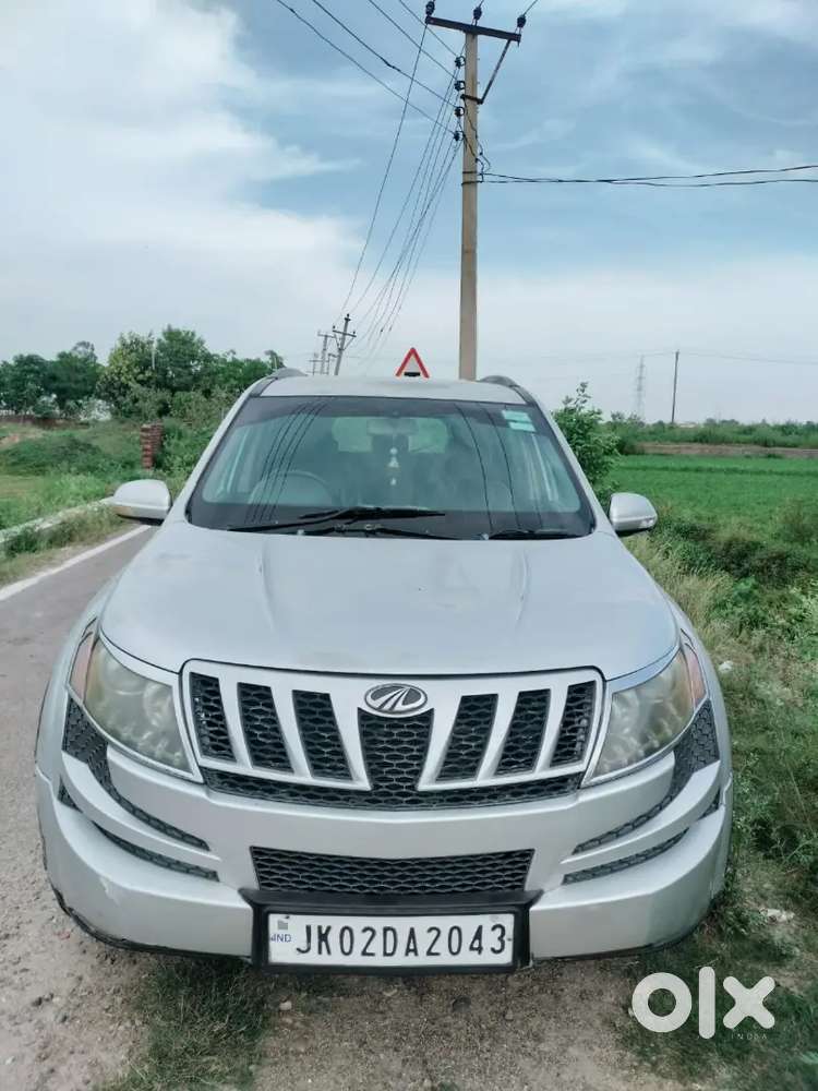 Xuv500 W8 Cell Or Exchange With 5 Seater