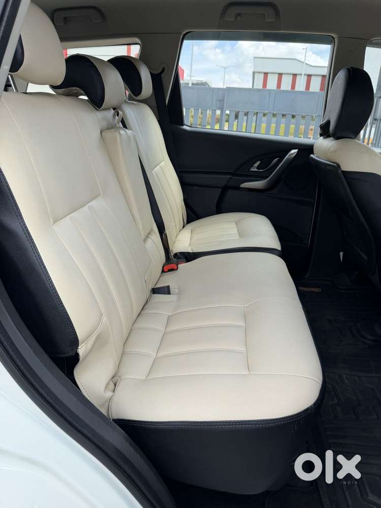 Mahindra Xuv500 W7, 2018, Diesel