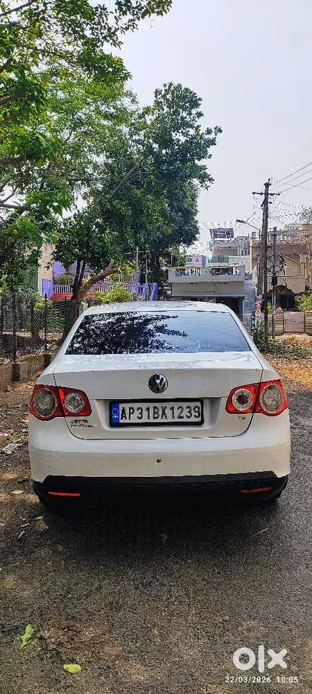 Volkswagen Jetta 2010 Diesel 137000 Km Driven