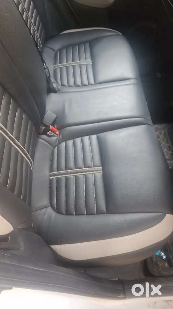 Hyundai Venue 2023 Petrol 24000 Km Driven