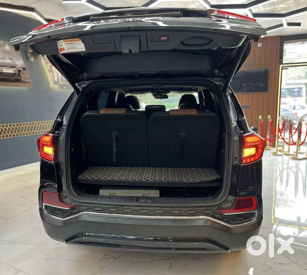 Mahindra Alturas G4 4wd At, 2019, Diesel