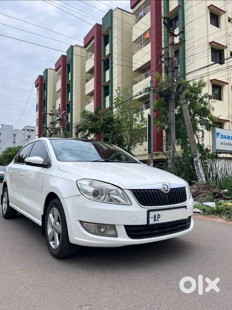 Skoda Rapid 1.5 Tdi At Style, 2015, Diesel