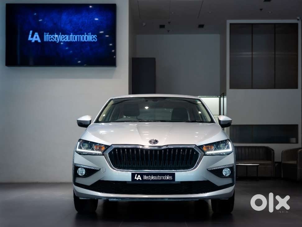 Skoda Slavia Style 1.5l Tsi Mt, 2026, Petrol