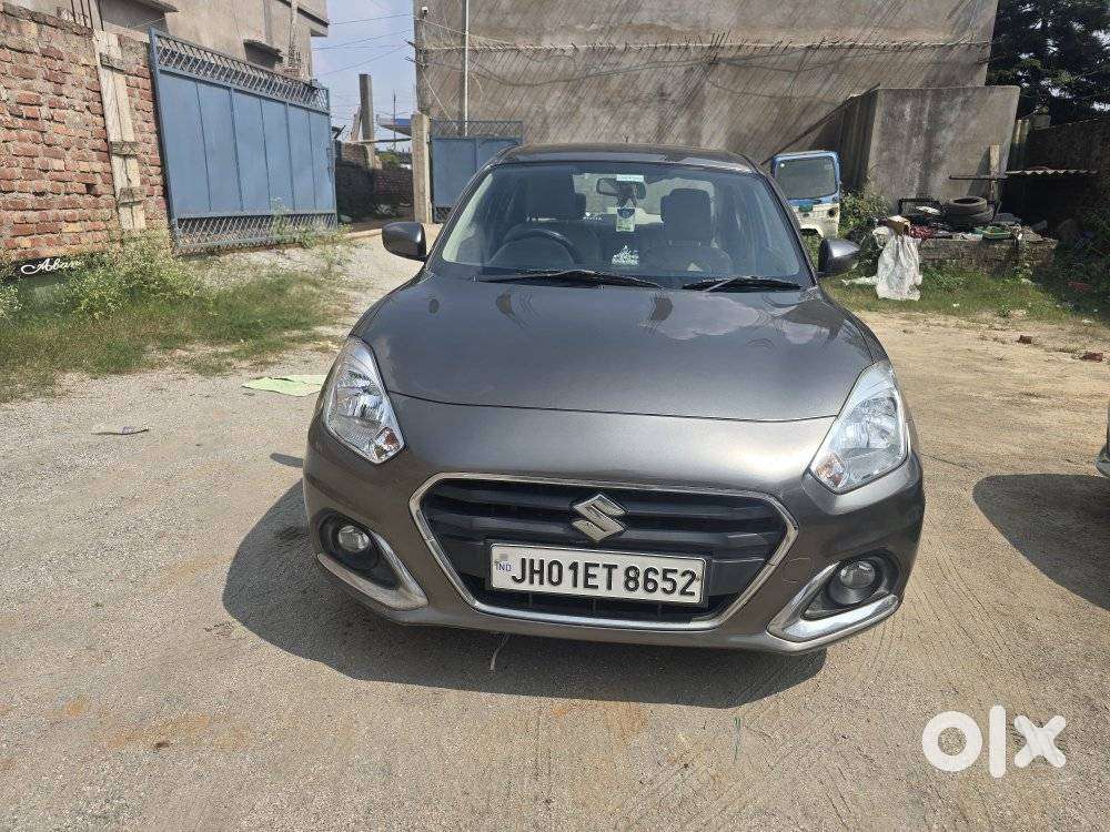 Maruti Suzuki Dzire 1.2 Vxi, 2022, Petrol