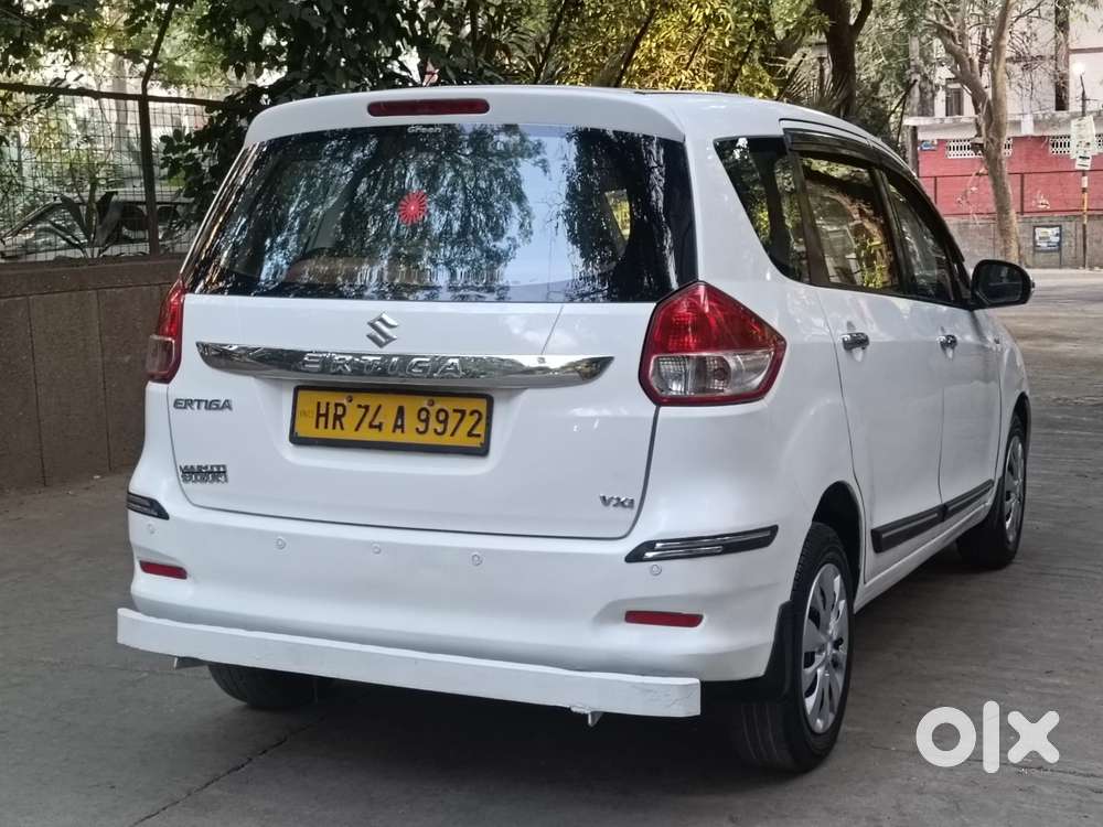 Maruti Suzuki Ertiga 1.4 Vxi Cng Anniversary Edition, 2018, Cng & Hy..