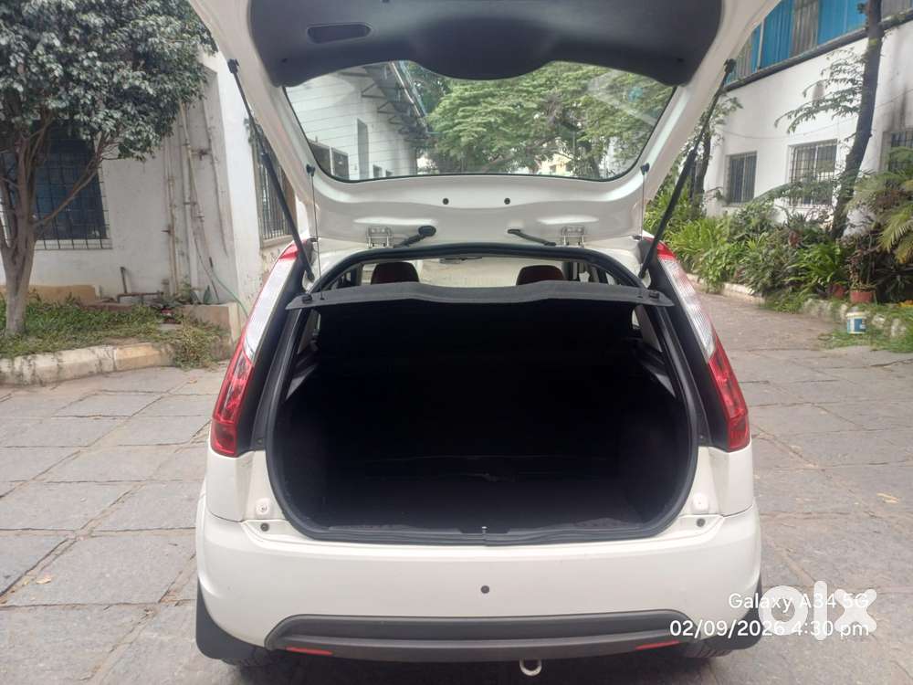 Ford Figo Petrol Titanium, 2012, Petrol