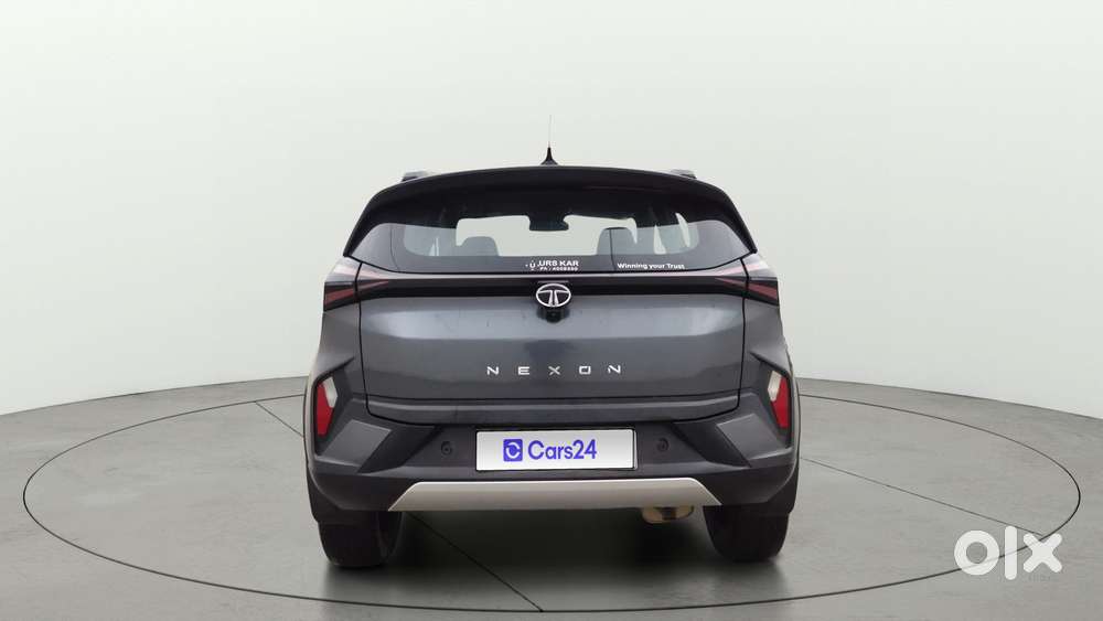 Tata Nexon Fearless S Purple 1.5 Revotorq Diesel 6mt Dual Tone, 2023..