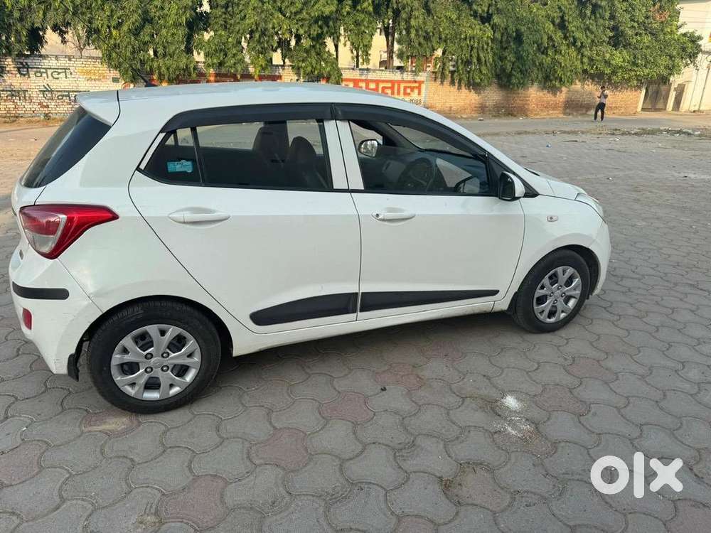 Hyundai Grand I10 2016 Diesel Well Maintained