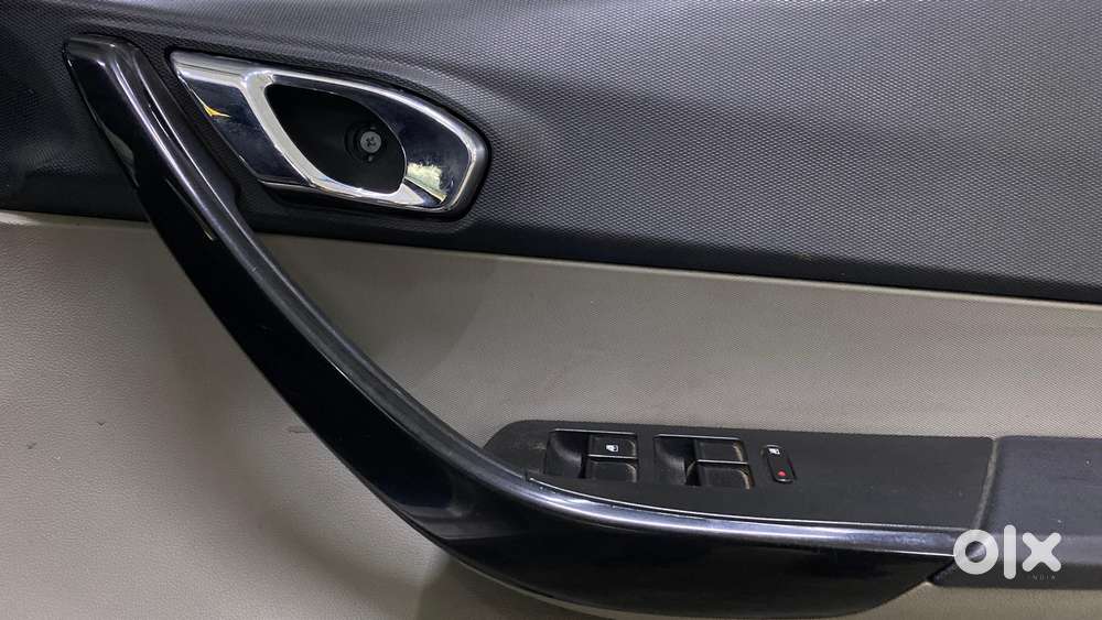 Tata Tiago 1.2 Revotron Xz, 2018, Petrol