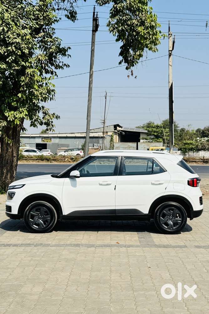 Hyundai Venue Sx, 2023, Petrol