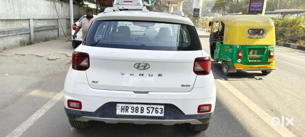 Hyundai Venue 1.0 Sx (o) Turbo Dct, 2021, Petrol