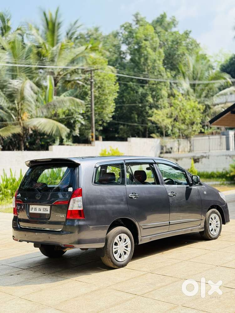 Toyota Innova 2.5 G (diesel) 8 Seater, 2016, Diesel