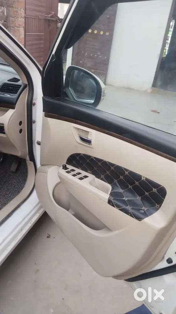 Maruti Suzuki Dzire 2015 Petrol 100000 Km Driven