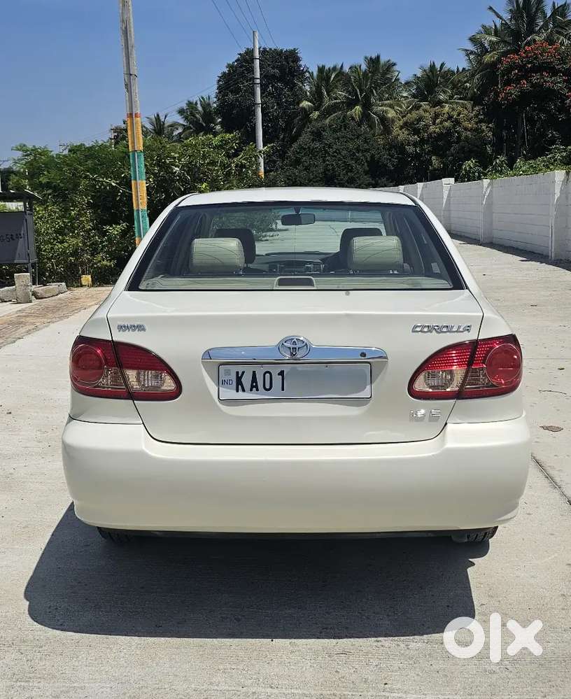 Toyota Corolla 2006 Petrol 95000 Km Driven