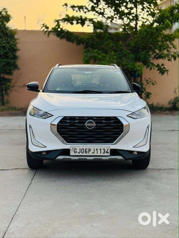 Nissan Magnite Xv Turbo, 2022, Petrol