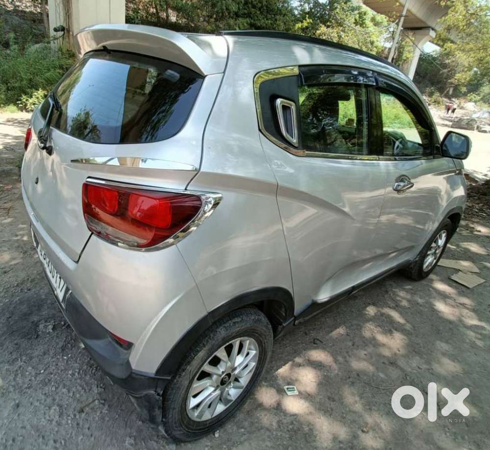 Mahindra Kuv 100 Mahindra-kuv-100-g80-k6-plus, 2017, Petrol