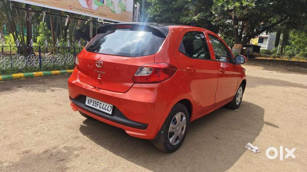 Tata Tiago 1.2 Revotron Xt, 2020, Petrol