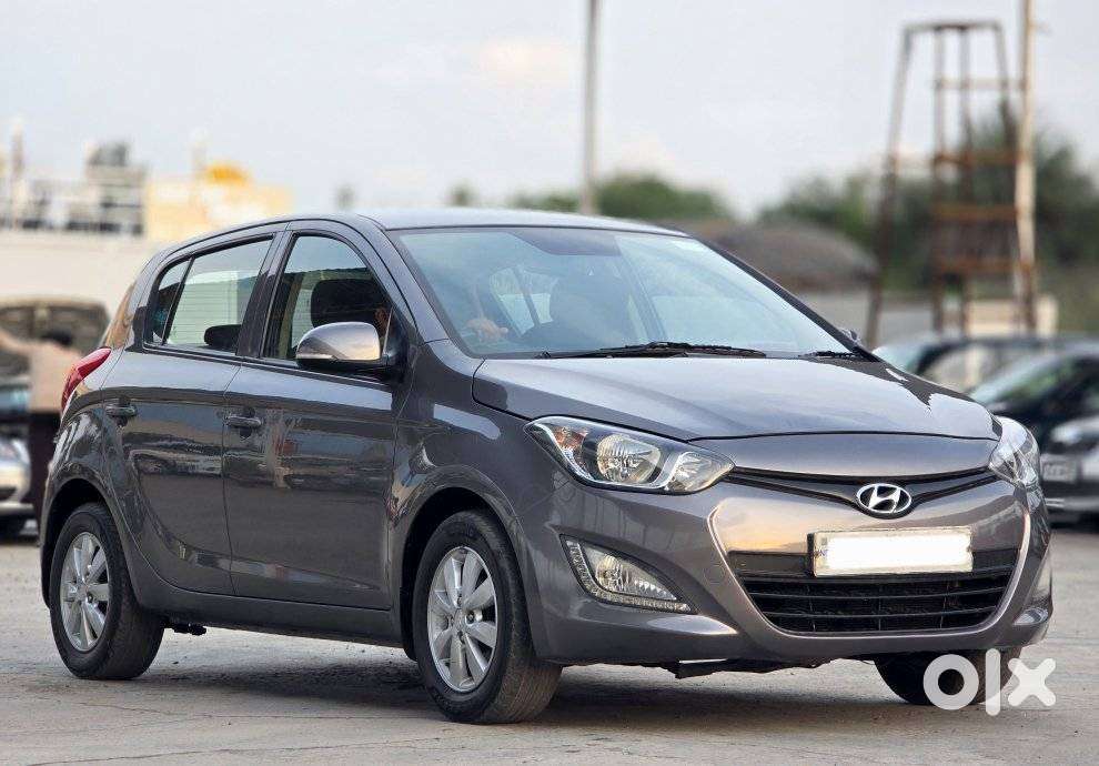 Hyundai I20 Sportz 1.2 Bs-iv, 2013, Petrol