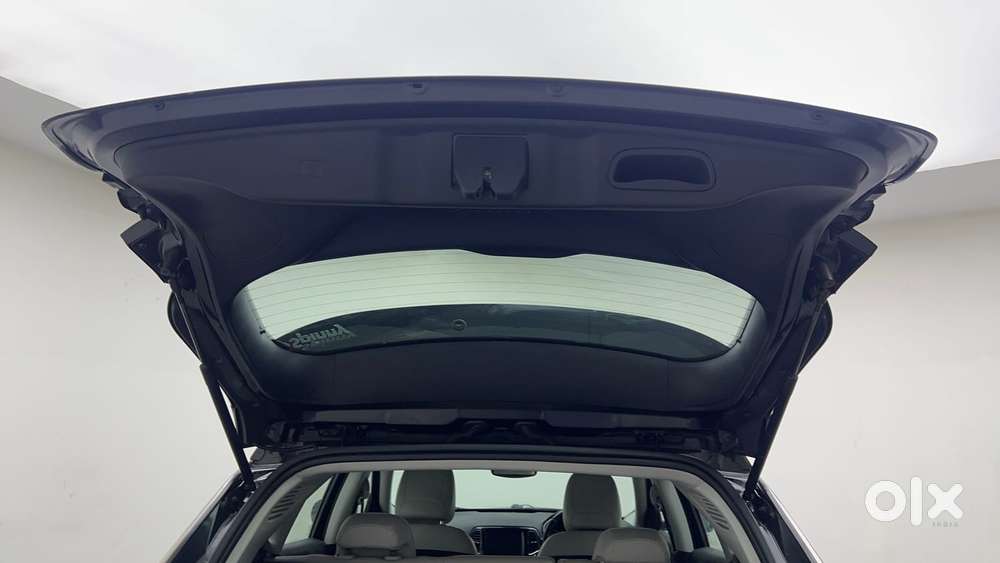 Jeep Compass 2.0 Limited Plus 4x4, 2019, Petrol
