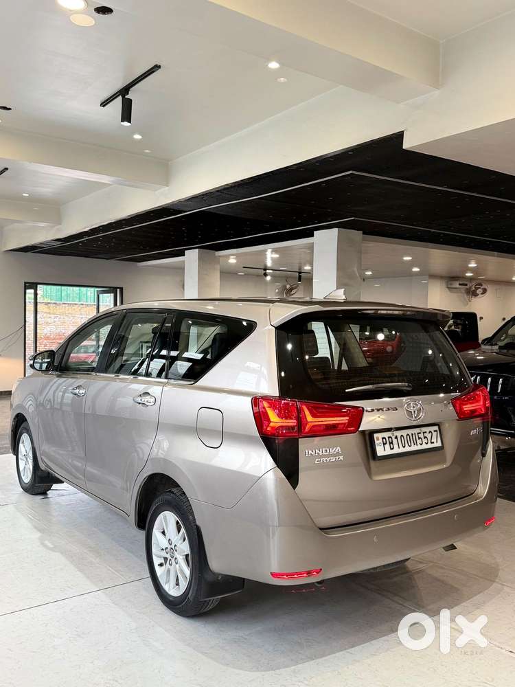 Toyota Innova Crysta 2.8 Gx At 7 Str, 2017, Diesel