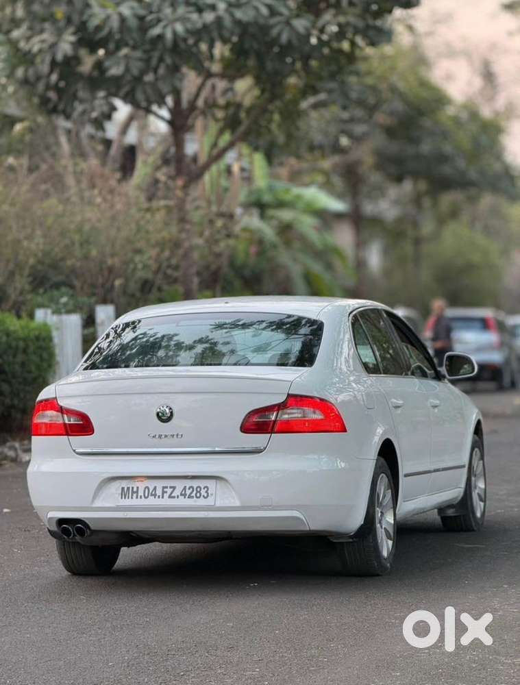 Skoda Superb 2013 Petrol First Owner