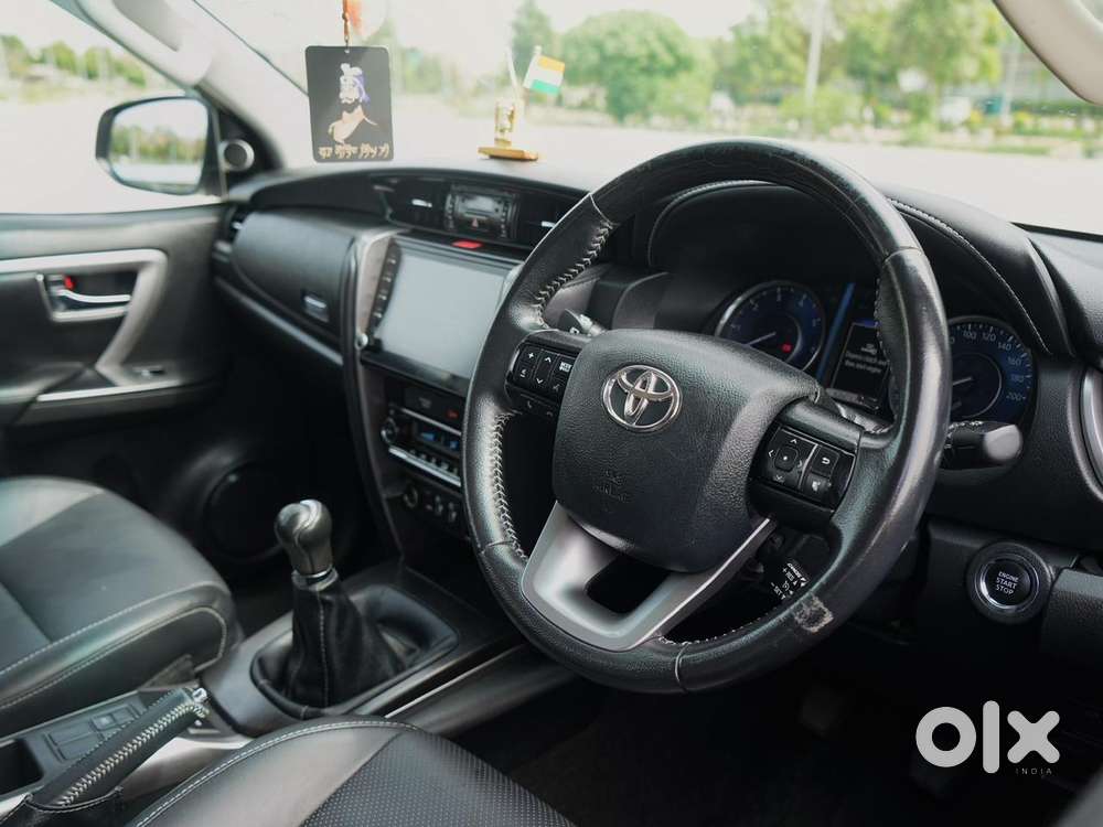 Toyota Fortuner 4x2 Mt 2.8 Diesel, 2021, Diesel