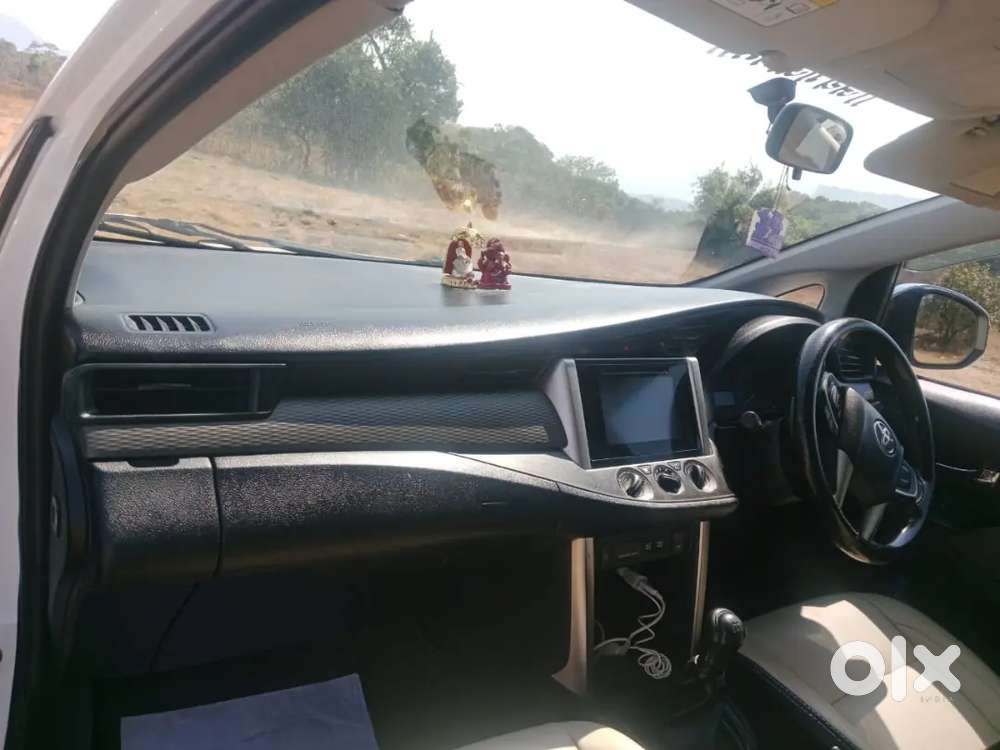 Toyota Innova Crysta 2019