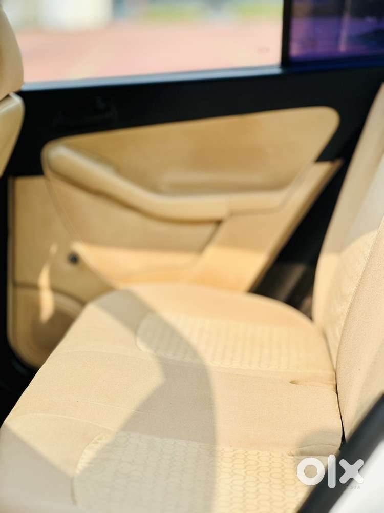 Tata Indica Vista Quadrajet Ls, 2012, Diesel