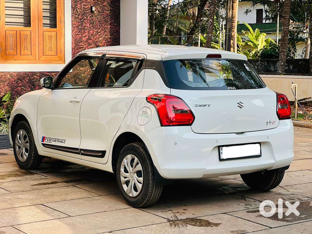 Maruti Suzuki Swift 2018 Vxi, 2021, Petrol