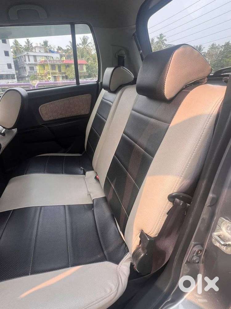 Maruti Suzuki Wagon R Stingray 1.0 Vxi Plus Amt, 2018, Petrol