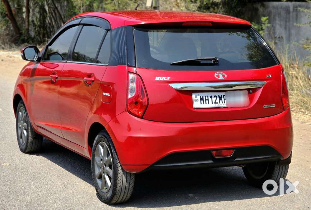 Tata Bolt Revotron Xt, 2015, Petrol