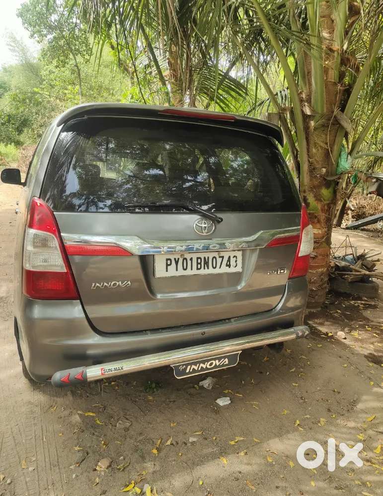 Toyota Innova 2011 Diesel Well Maintained