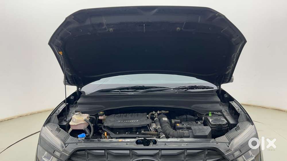 Hyundai Alcazar 1.5 Tdct Signature (o) 7s Petrol, 2023, Petrol