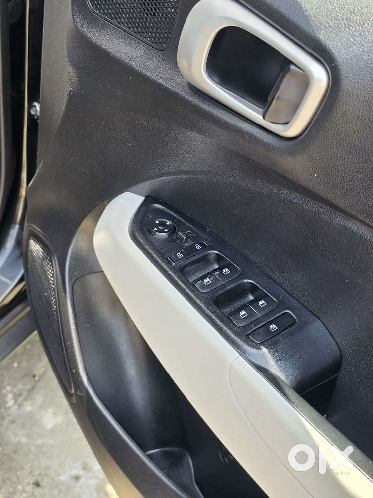 Hyundai Venue S Mt 1.2 Kappa, 2024, Petrol