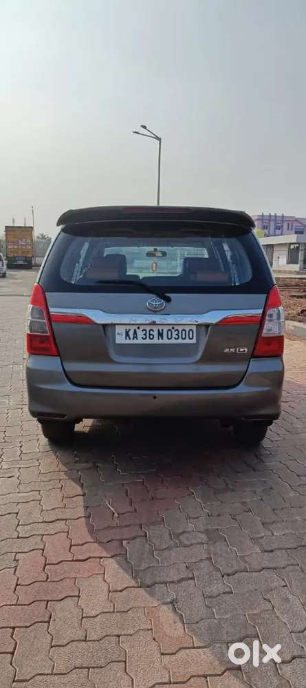 Toyota Innova 2.5 G1 2012