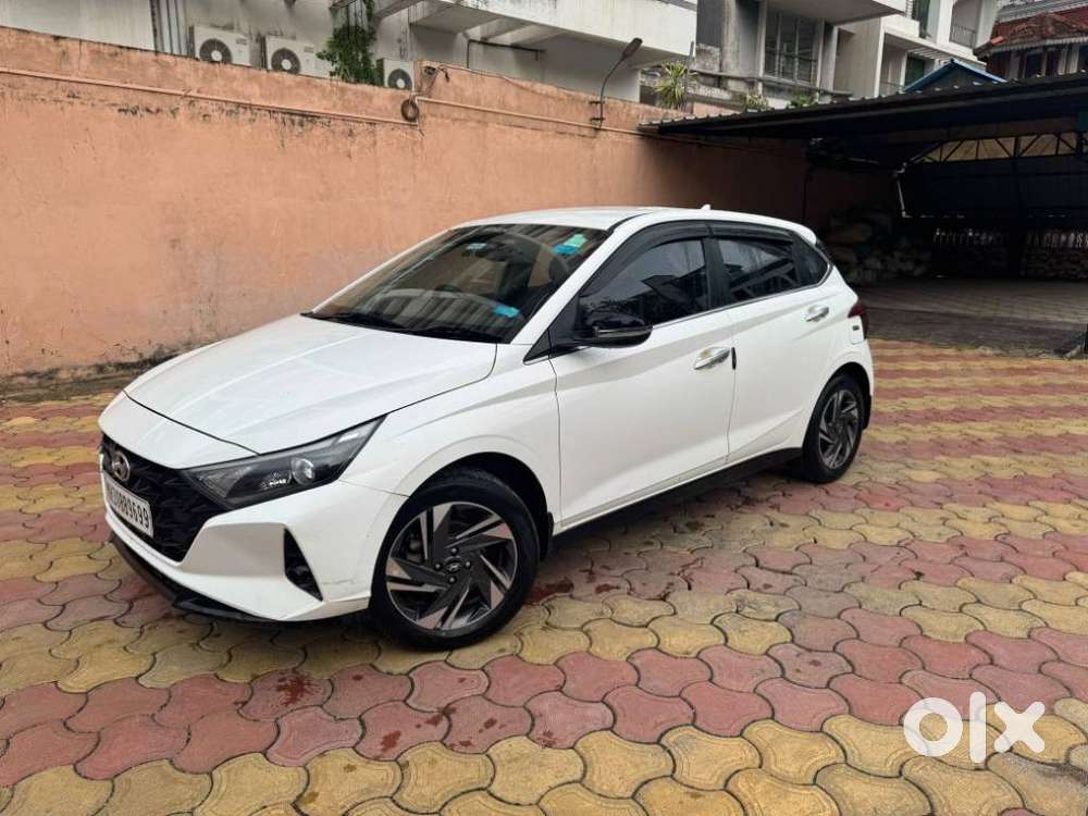 Hyundai New I20 1.2 Asta (o) Ivt, 2021, Petrol