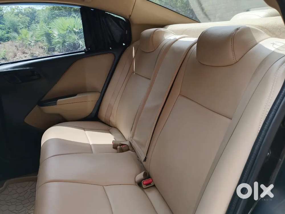 Honda City Petrol 2014 Variant