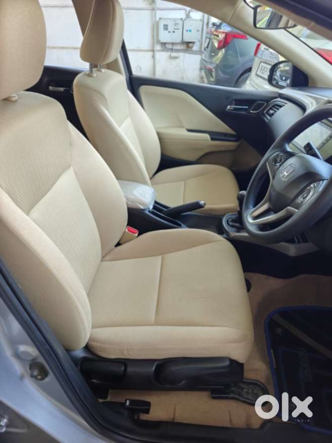 Honda City 1.5 V 4th Gen I-vtec Mt, 2022, Petrol