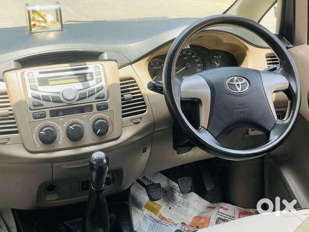 Toyota Innova 2.5 G (diesel) 7 Seater, 2015, Diesel