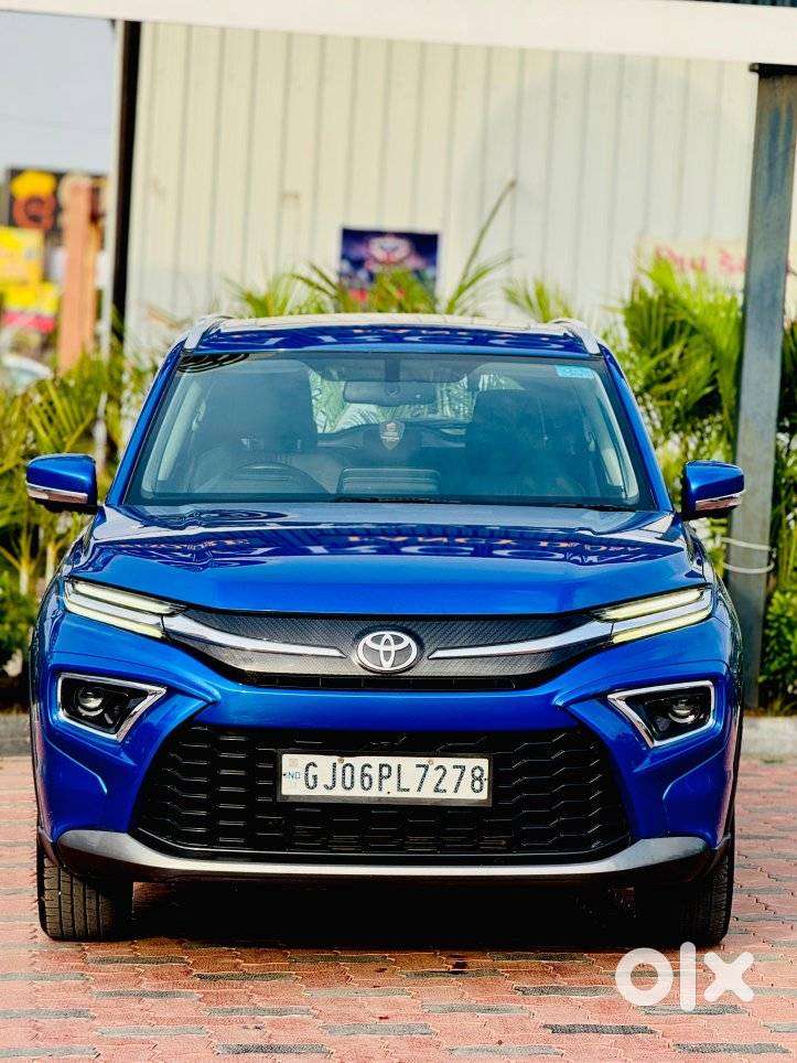 Toyota Urban Cruiser Hyryder 1.5 V Hybrid, 2023, Petrol